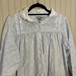 Lanz of Salzburg Cotton Flannel Nightgown Eyelet Trim Blue Floral Vintage M